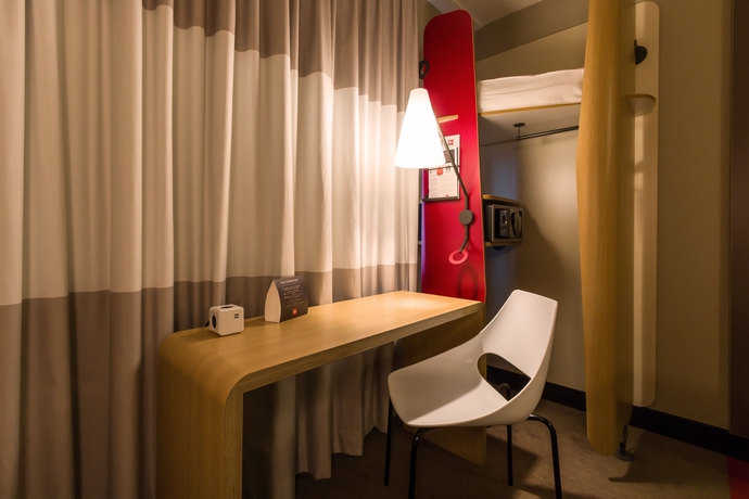 Imagen de la habitación del Hotel Ibis Amsterdam City West. Foto 13