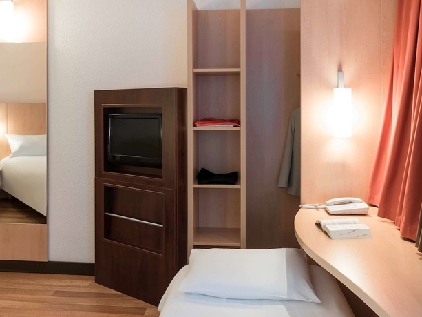 Imagen de la habitación del Hotel Ibis Angers Centre Château. Foto 11