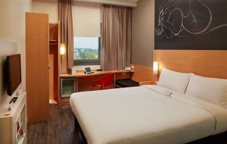 Imagen de la habitación del Hotel Ibis Ankara Airport. Foto 7