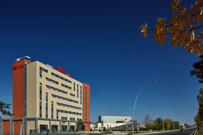 Imagen de los exteriores del Hotel Ibis Ankara Airport. Foto 13