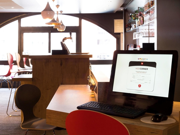 Imagen de los interiores del Hotel Ibis Annecy Centre Vieille Ville. Foto 14