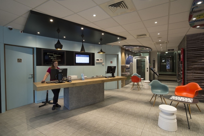 Imagen de los interiores del Hotel Ibis Antibes Sophia Antipolis. Foto 12