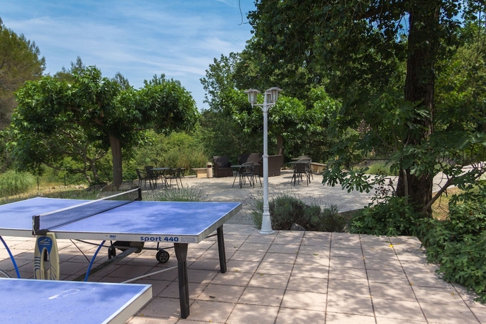 Imagen general del Hotel Ibis Antibes Sophia Antipolis. Foto 3