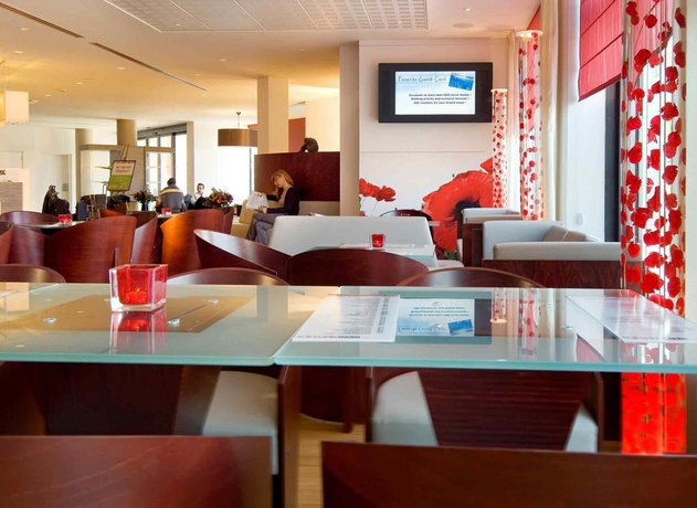 Imagen del bar/restaurante del Hotel Ibis Antwerpen Centrum. Foto 6