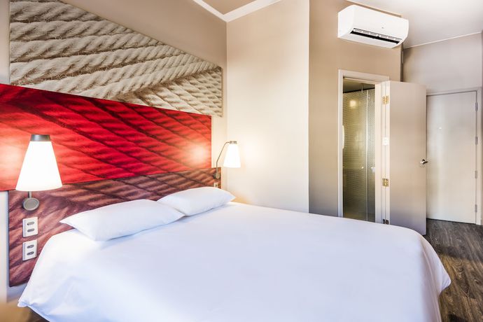 Imagen de la habitación del Hotel Ibis Apartado. Foto 7