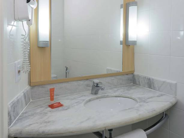 Imagen de la habitación del Hotel Ibis Aracaju. Foto 15