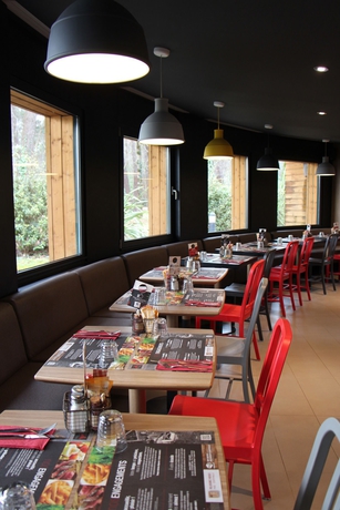 Imagen del bar/restaurante del Hotel Ibis Arcachon La Teste. Foto 6