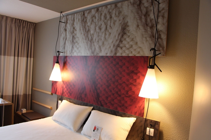 Imagen de la habitación del Hotel Ibis Arcachon La Teste. Foto 11