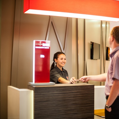 Imagen de los interiores del Hotel Ibis Astana. Foto 6