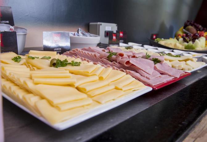 Imagen general del Hotel Ibis Asuncion. Foto 6