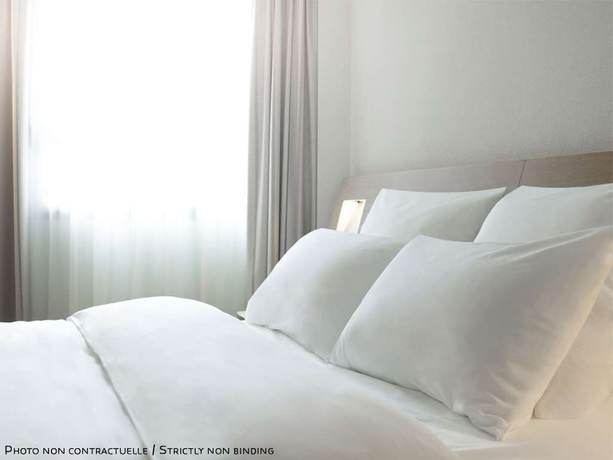 Imagen de la habitación del Hotel Ibis Aurillac. Foto 13