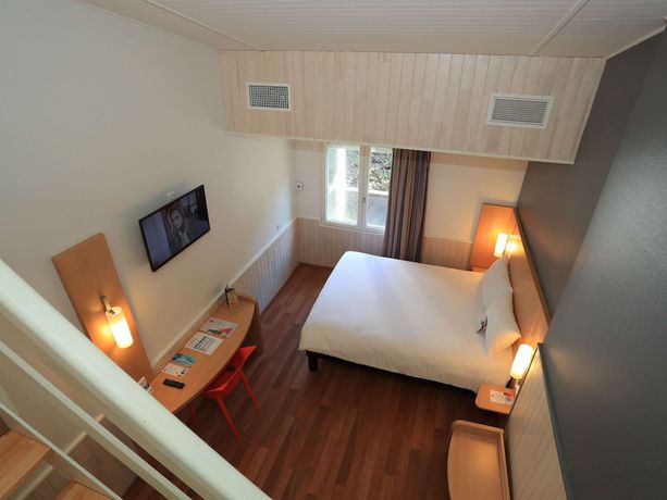 Imagen de la habitación del Hotel Ibis Aurillac. Foto 15