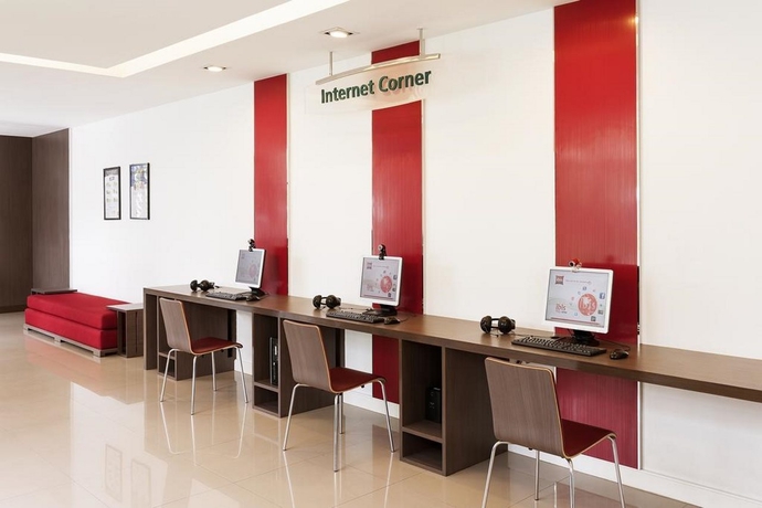 Imagen general del Hotel Ibis Bangkok Riverside. Foto 4