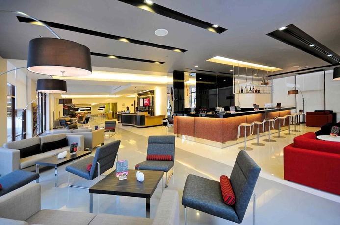 Imagen general del Hotel Ibis Bangkok Sukhumvit 4. Foto 2
