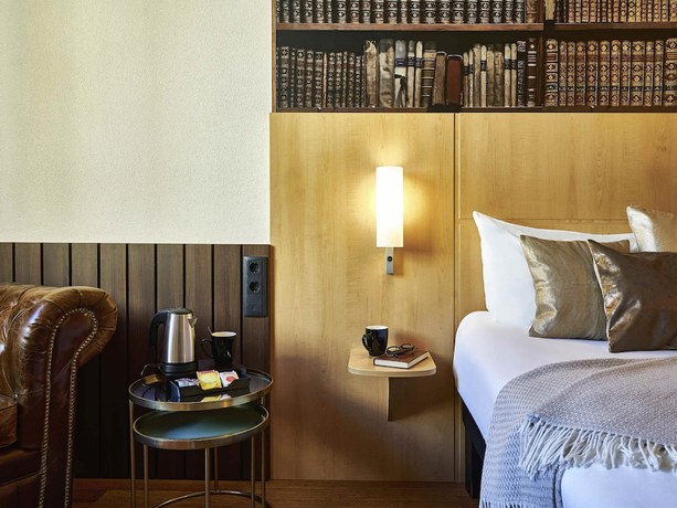 Imagen de la habitación del Hotel Ibis Barcelona Centro Sagrada Familia. Foto 15