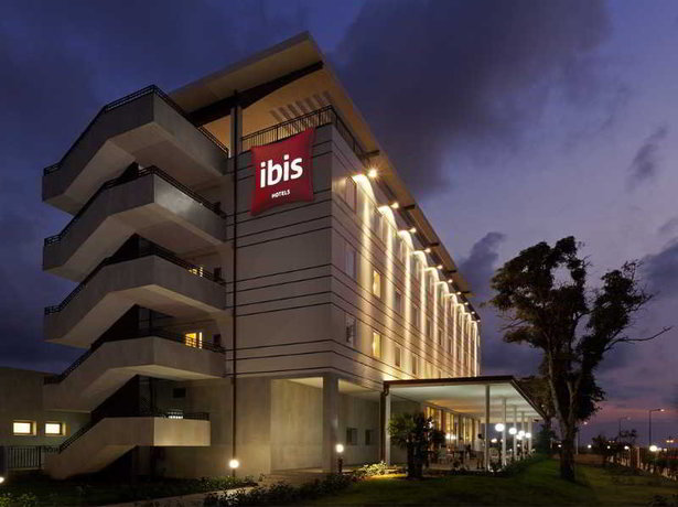 Imagen general del Hotel Ibis Bata. Foto 10
