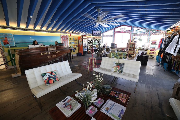 Imagen de los interiores del Hotel Ibis Bay Beach Resort. Foto 18