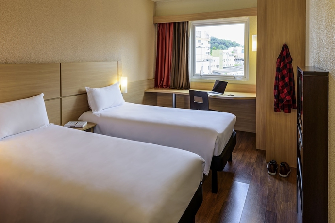 Imagen de la habitación del Hotel Ibis Bayonne Centre. Foto 6