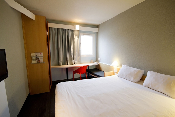 Imagen de la habitación del Hotel Ibis Bayonne Centre. Foto 13