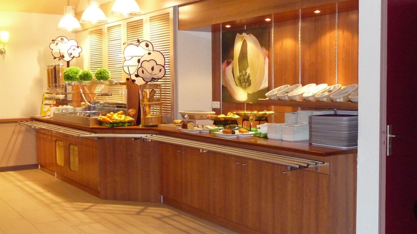 Imagen del bar/restaurante del Hotel Ibis Beaune Centre. Foto 6