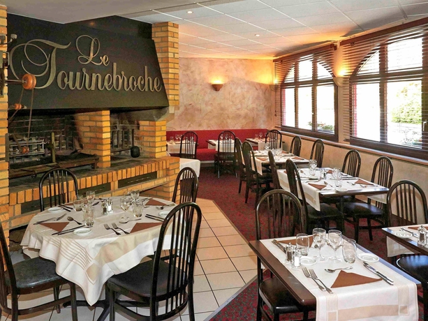 Imagen del bar/restaurante del Hotel Ibis Beaune Centre. Foto 8