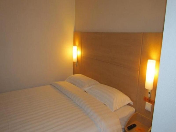 Imagen de la habitación del Hotel Ibis Beijing Jianguomen. Foto 7