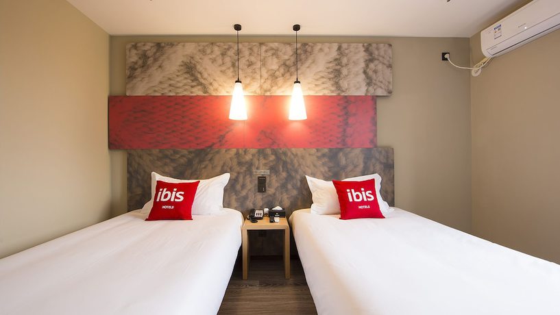 Imagen de la habitación del Hotel Ibis Beijing Tiantandongmen Metro Station. Foto 13