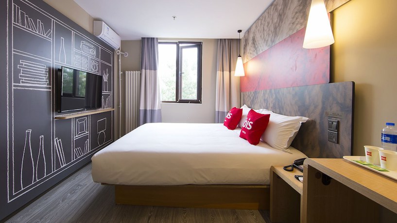 Imagen de la habitación del Hotel Ibis Beijing Tiantandongmen Metro Station. Foto 16
