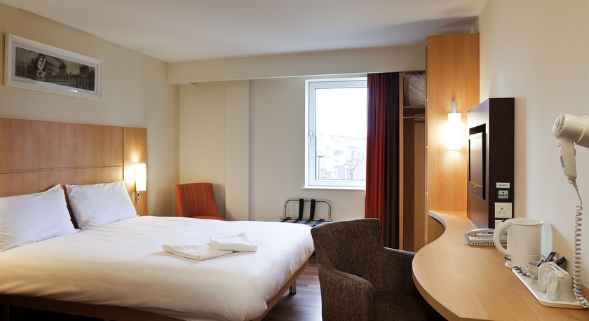 Imagen de la habitación del Hotel Ibis Belfast Queens Quarter. Foto 8