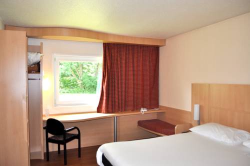 Imagen de la habitación del Hotel Ibis Belfort Danjoutin. Foto 15
