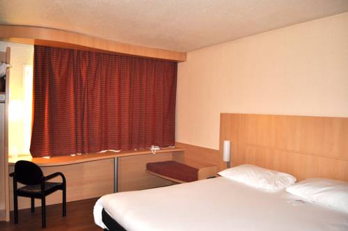 Imagen de la habitación del Hotel Ibis Belfort Danjoutin. Foto 16