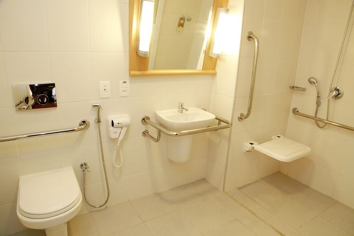 Imagen de la habitación del Hotel Ibis Belo Horizonte Afonso Pena. Foto 14