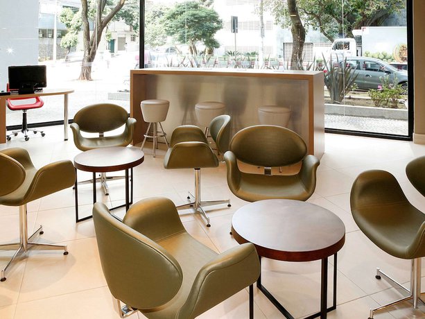 Imagen del bar/restaurante del Hotel Ibis Belo Horizonte Afonso Pena. Foto 8