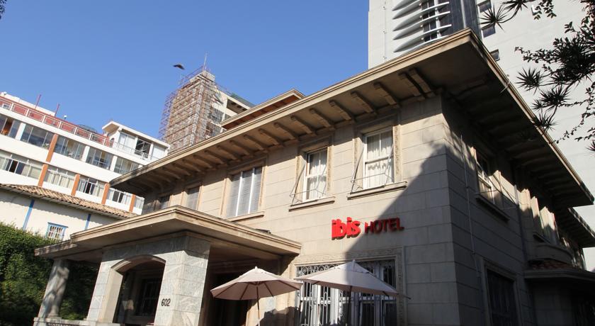 Imagen de los exteriores del Hotel Ibis Belo Horizonte Liberdade. Foto 10