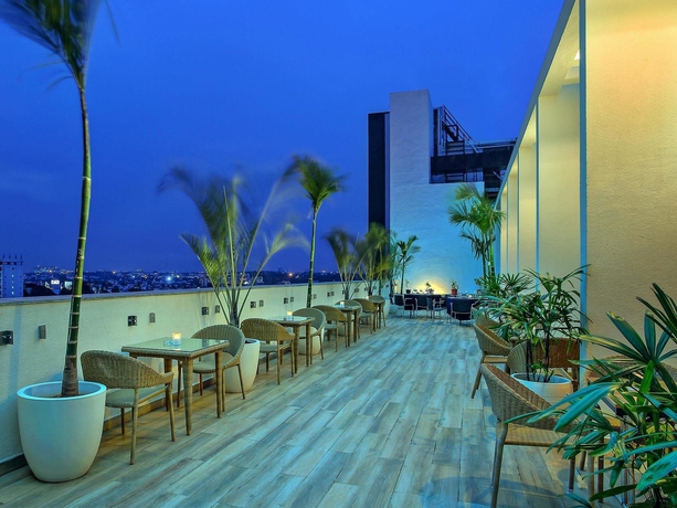 Imagen del bar/restaurante del Hotel Ibis Bengaluru City Centre. Foto 3