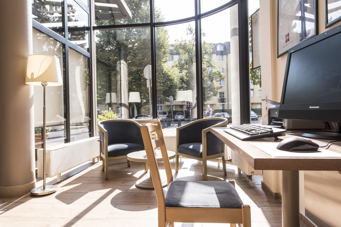 Imagen de los interiores del Hotel Ibis Berlin City Nord. Foto 10