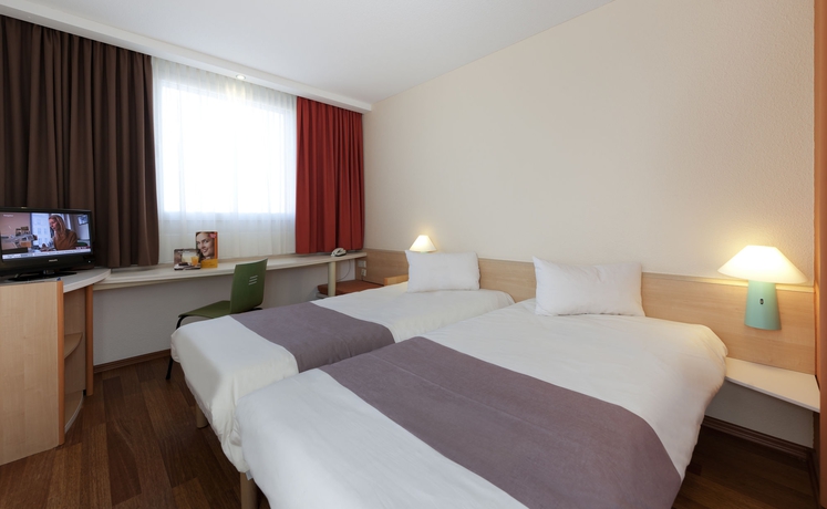 Imagen de la habitación del Hotel Ibis Berlin Dreilinden. Foto 8