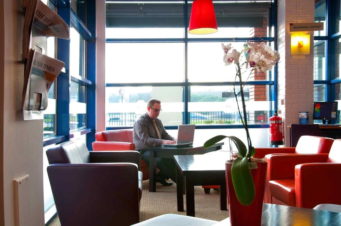 Imagen general del Hotel Ibis Birmingham Bordesley Circus. Foto 2