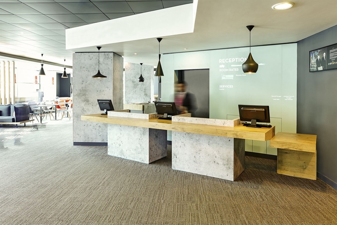 Imagen de los interiores del Hotel Ibis Birmingham International Airport – Nec. Foto 15