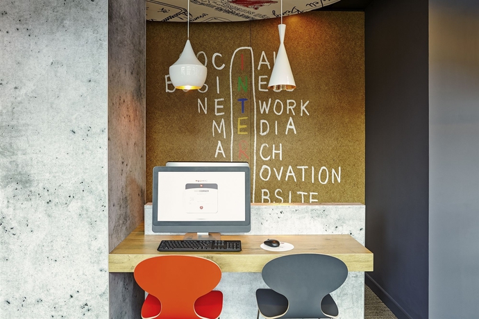 Imagen de los interiores del Hotel Ibis Birmingham International Airport – Nec. Foto 16