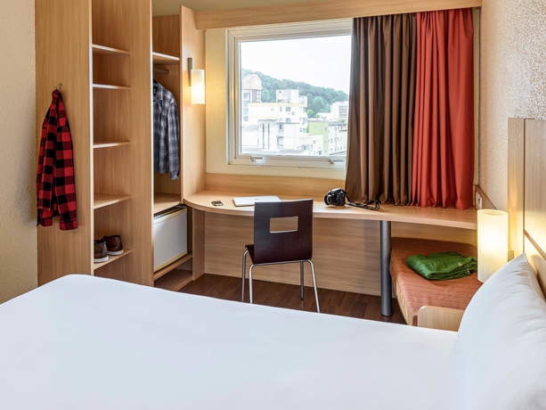Imagen de la habitación del Hotel Ibis Blumenau. Foto 14