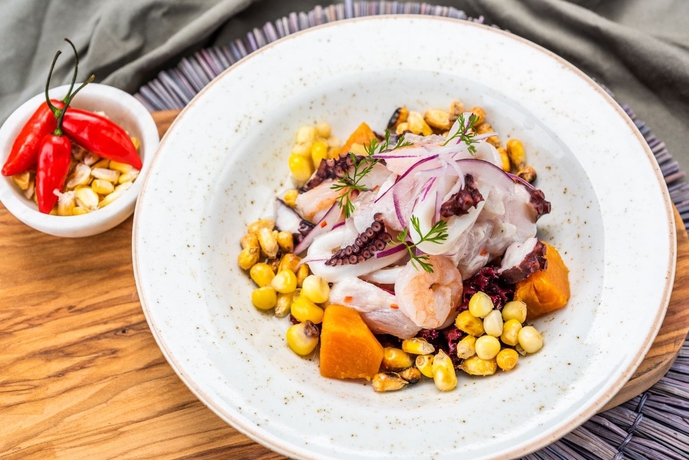 Imagen del bar/restaurante del Hotel Ibis Bogota Museo. Foto 11