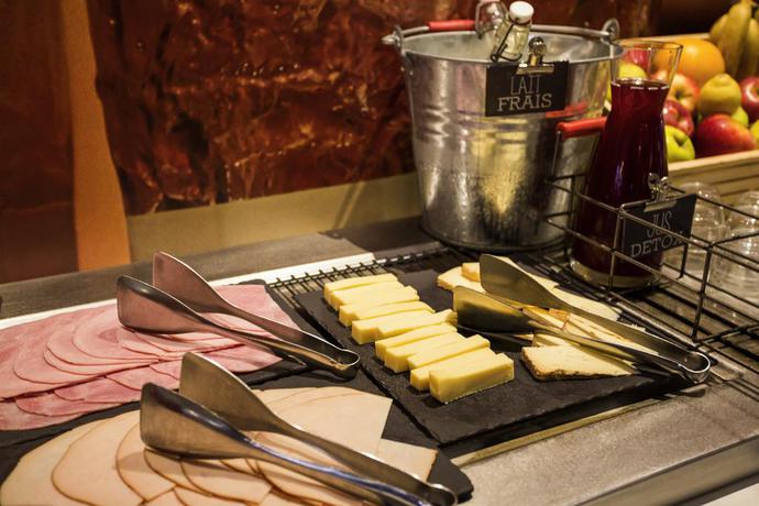 Imagen general del Hotel Ibis Bordeaux Centre Gare Saint Jean Euratlantique. Foto 2