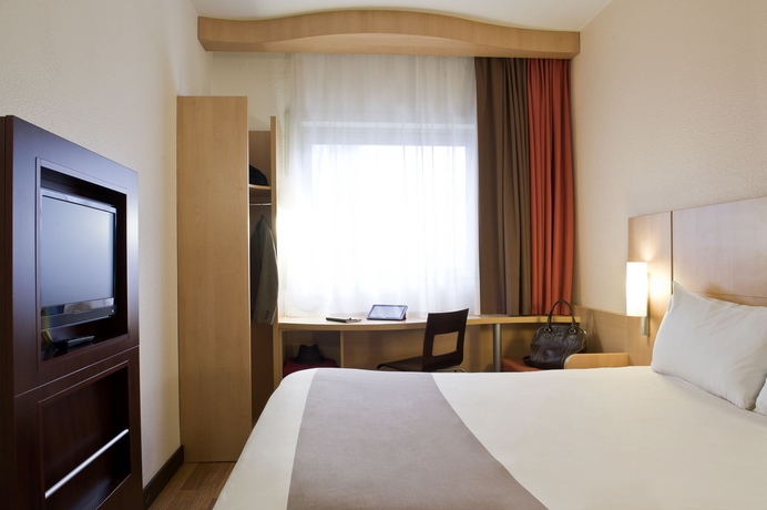 Imagen de la habitación del Hotel Ibis Bordeaux Centre Gare Saint Jean. Foto 12