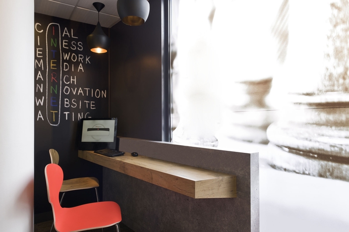 Imagen de los interiores del Hotel Ibis Bordeaux Centre Gare Saint Jean. Foto 16