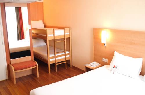 Imagen de la habitación del Hotel Ibis Bordeaux Saint Emilion. Foto 4