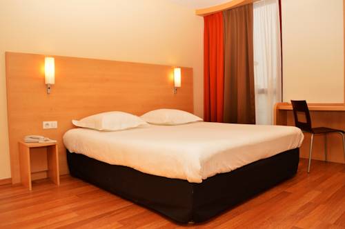 Imagen de la habitación del Hotel Ibis Bordeaux Saint Emilion. Foto 11