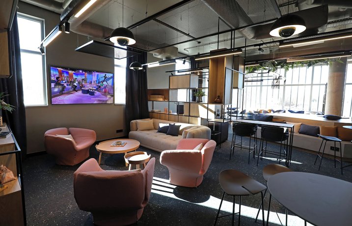 Imagen de los interiores del Hotel Ibis Bourgoin Jallieu Medipole. Foto 9