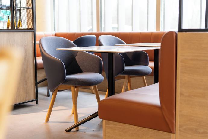 Imagen de los interiores del Hotel Ibis Bourgoin Jallieu Medipole. Foto 17