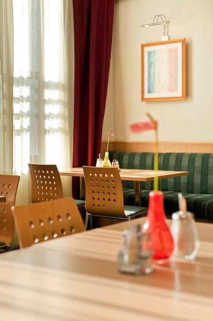 Imagen del bar/restaurante del Hotel Ibis Bratislava Centrum. Foto 8